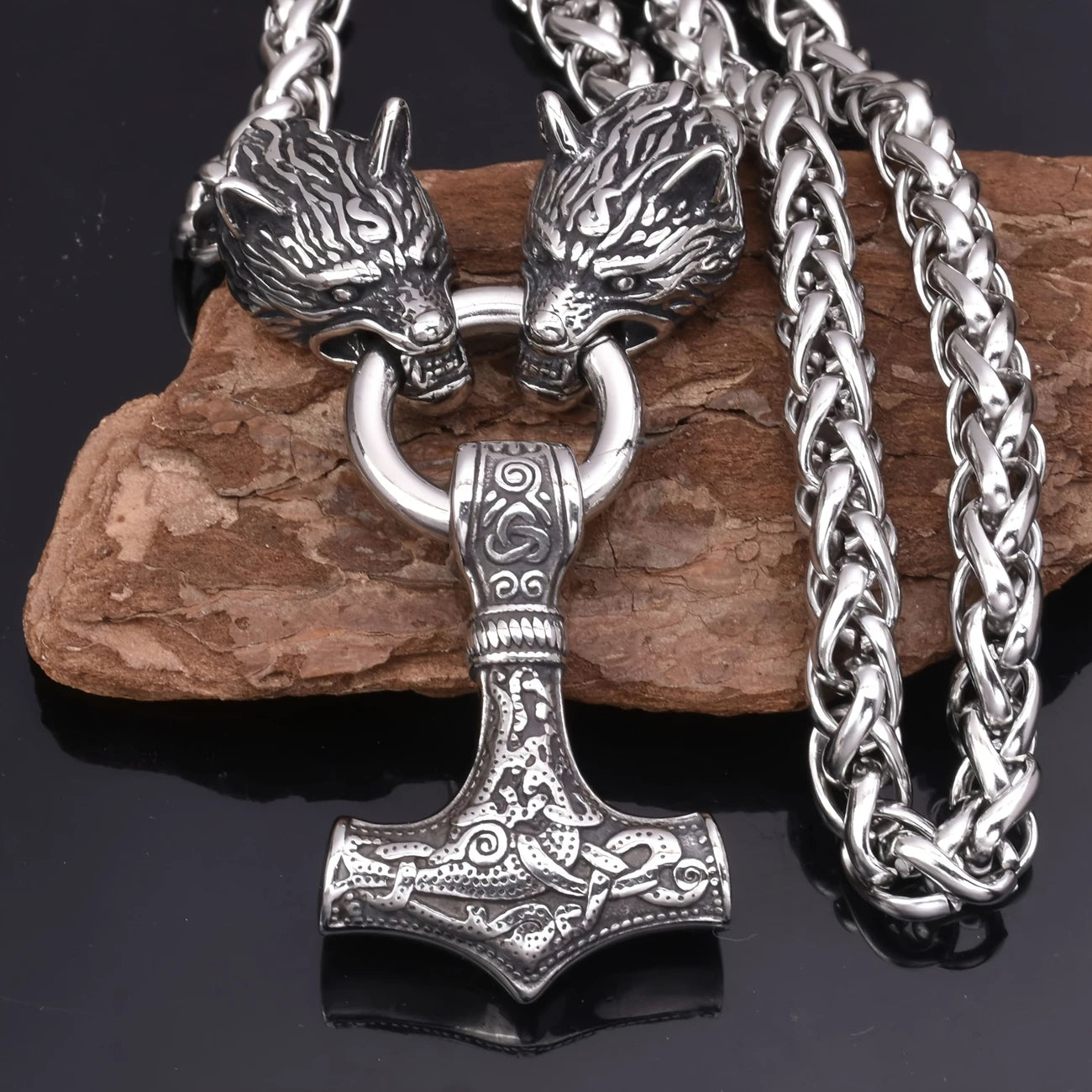 Tors Hammare Halsband – Vikingdesign med Kedja